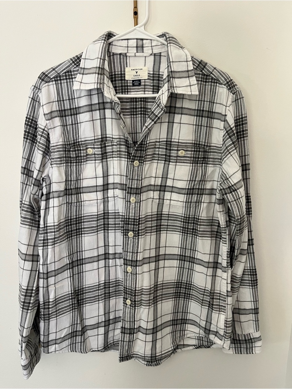 American Eagle Outfitters Black and White Plaid flannel medium Button-Down Shirt